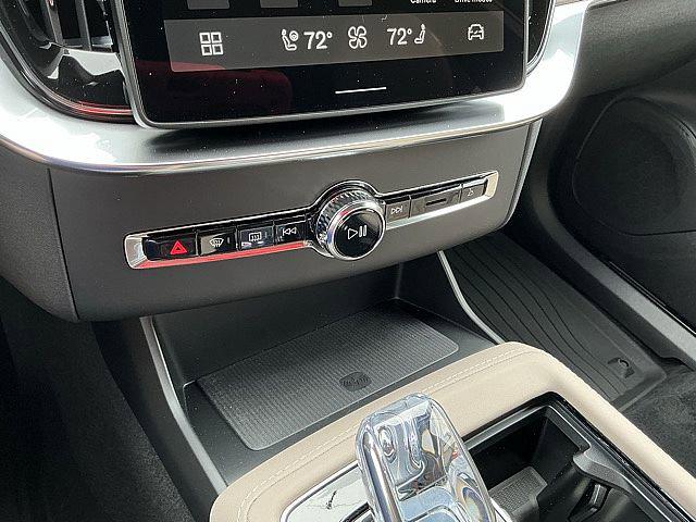 2026 Volvo XC90 Plug-In Hybrid Plus, T8 AWD, Electric/Gasoline, Bright, 7 Seats