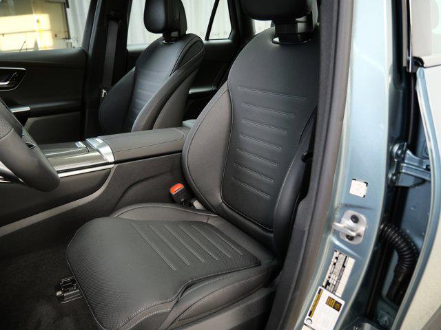 2026 Mercedes-Benz GLC 4MATIC