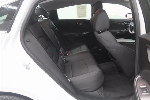 2023 Chevrolet Malibu FWD 1FL