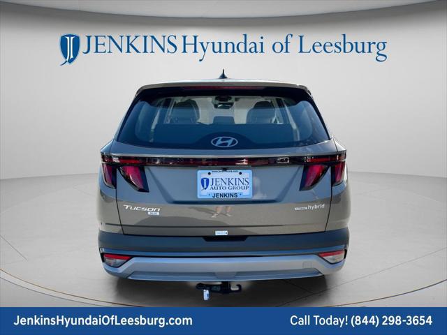 2026 Hyundai Tucson Hybrid Blue SE