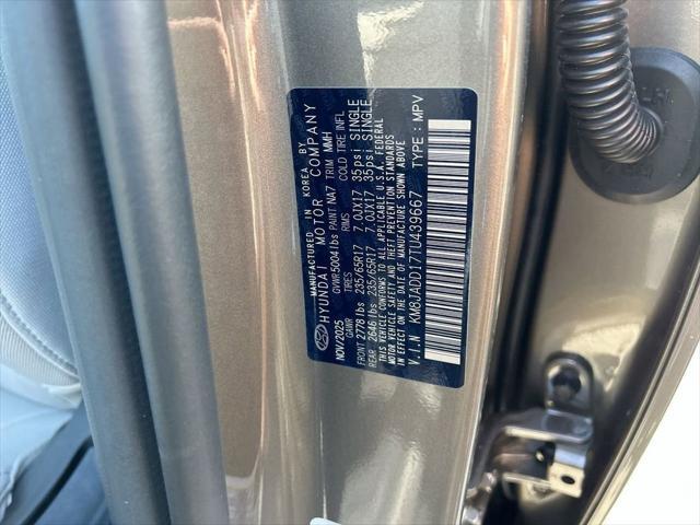 2026 Hyundai Tucson Hybrid Blue SE