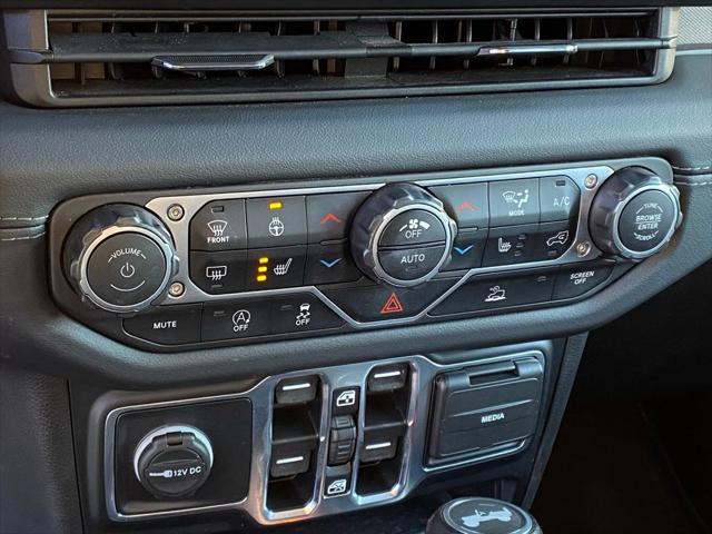 2024 Jeep Wrangler 4-Door Sahara 4x4