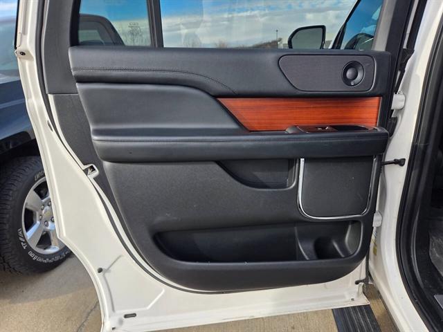 2018 Lincoln Navigator L Select
