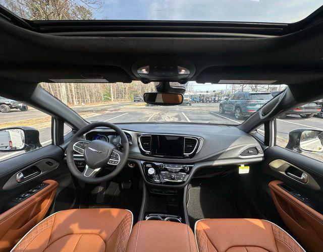 2026 Chrysler Pacifica PACIFICA PINNACLE