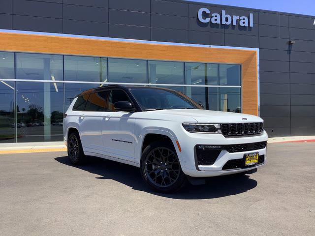 2026 Jeep Grand Cherokee Summit 4x4