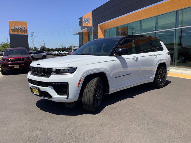 2026 Jeep Grand Cherokee Summit 4x4