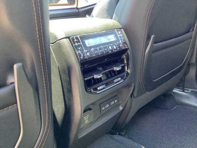 2026 Jeep Grand Cherokee Summit 4x4