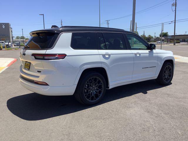 2026 Jeep Grand Cherokee Summit 4x4