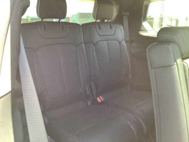 2026 Jeep Grand Cherokee Summit 4x4