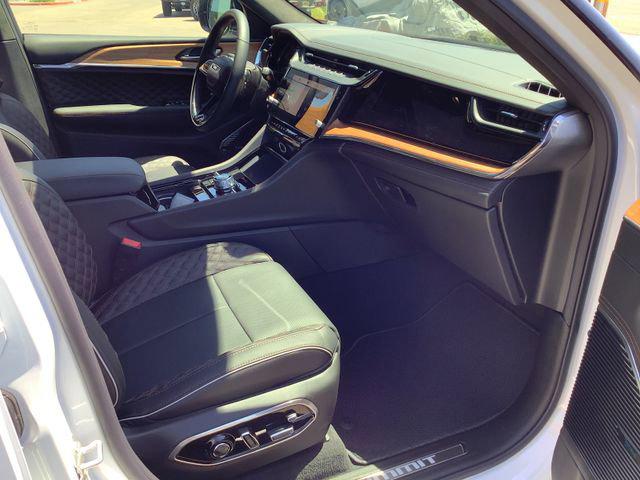 2026 Jeep Grand Cherokee Summit 4x4