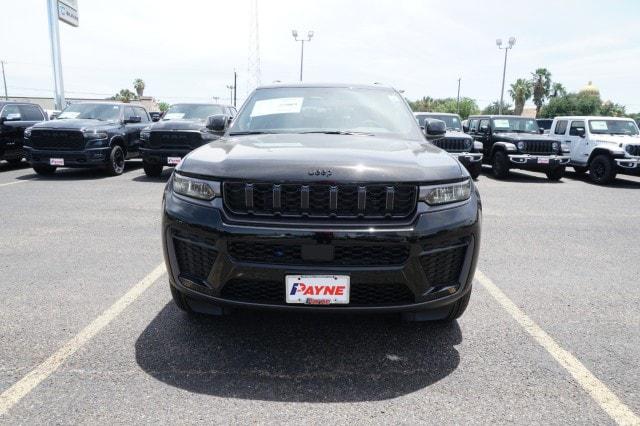 2026 Jeep Grand Cherokee Altitude 4x2