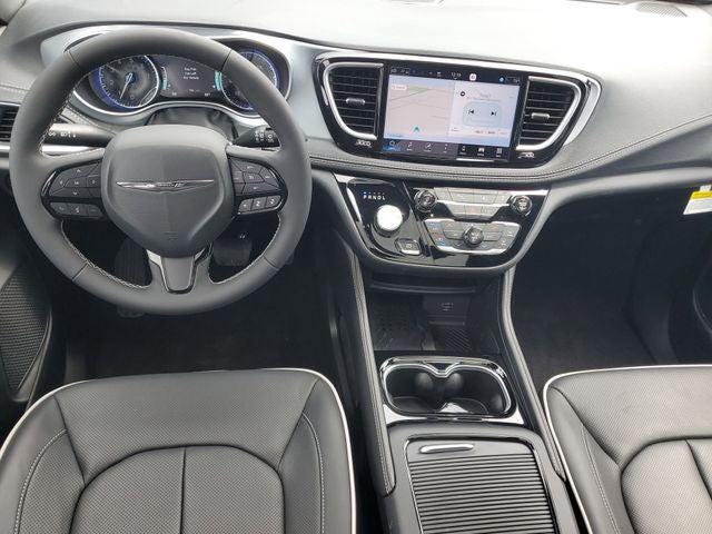 2026 Chrysler Pacifica Limited AWD