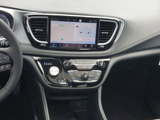 2026 Chrysler Pacifica Limited AWD