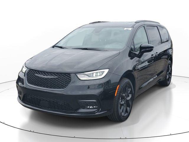 2026 Chrysler Pacifica Limited AWD