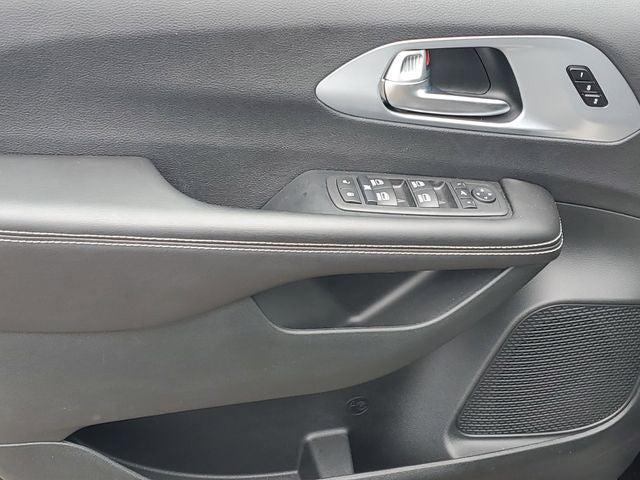 2026 Chrysler Pacifica Limited AWD