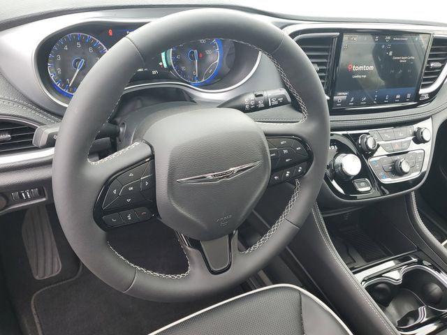 2026 Chrysler Pacifica Limited AWD