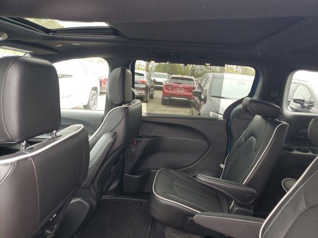 2026 Chrysler Pacifica Limited AWD