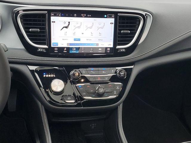 2026 Chrysler Pacifica Limited AWD