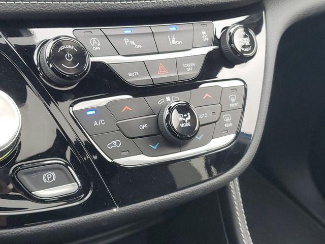 2026 Chrysler Pacifica Limited AWD