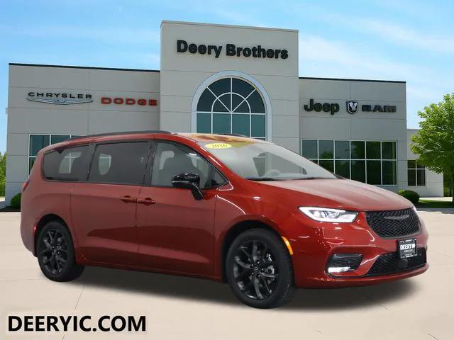 2026 Chrysler Pacifica PACIFICA SELECT