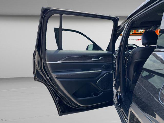 2026 Jeep Grand Cherokee Limited 4x2