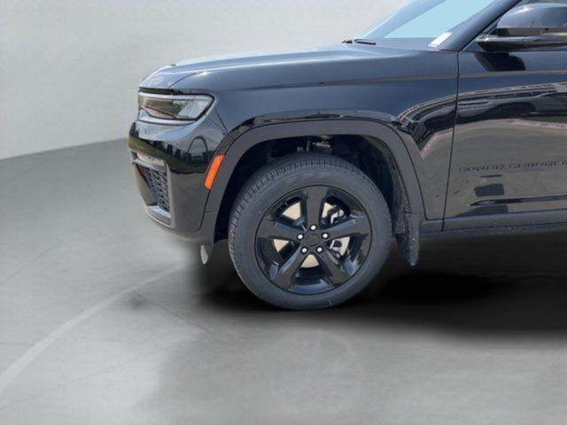 2026 Jeep Grand Cherokee Limited 4x2