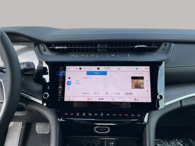 2026 Jeep Grand Cherokee Limited 4x2
