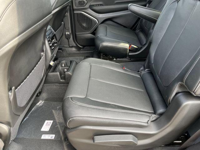 2026 Jeep Grand Cherokee Limited 4x2