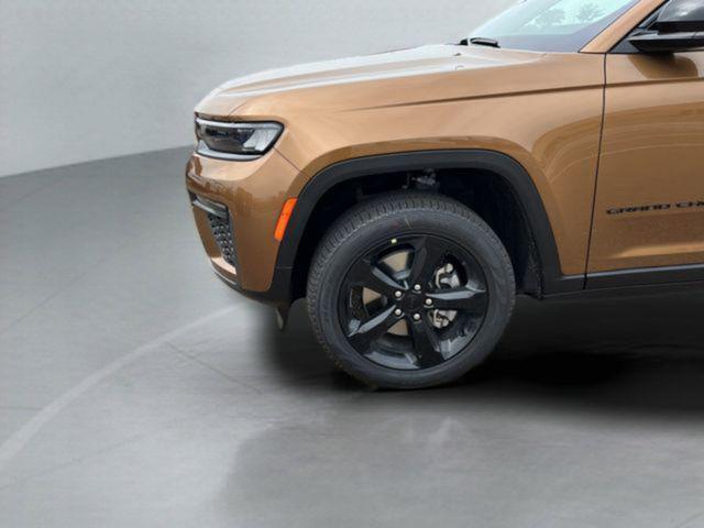 2026 Jeep Grand Cherokee Limited 4x2