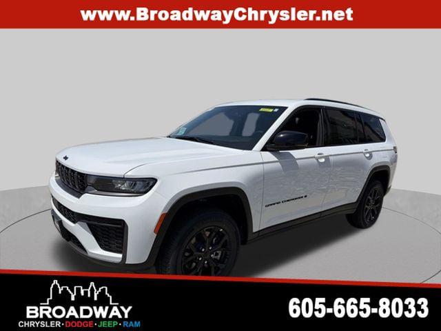 2026 Jeep Grand Cherokee L GRAND CHEROKEE L LAREDO ALTITUDE 4X4