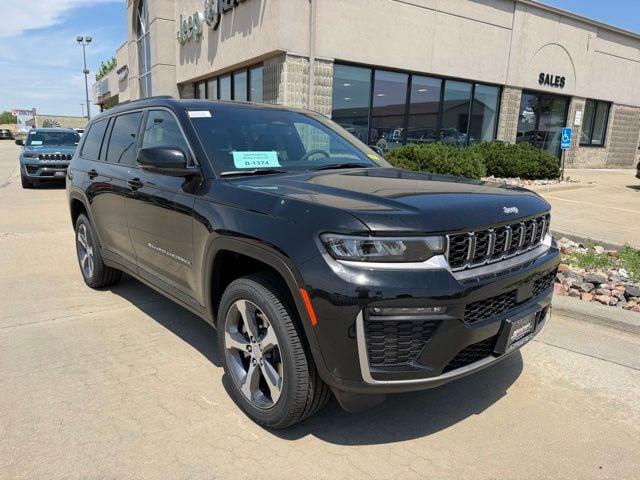 2026 Jeep Grand Cherokee GRAND CHEROKEE L LIMITED 4X4