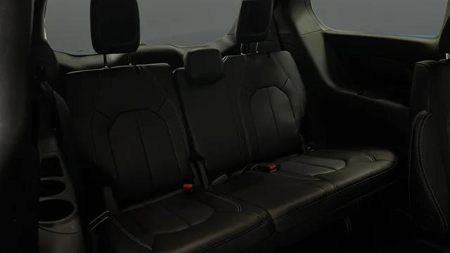 2026 Chrysler Pacifica Select AWD