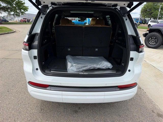 2026 Jeep Grand Cherokee Summit 4x4