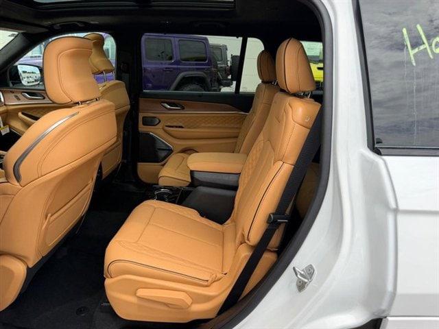 2026 Jeep Grand Cherokee Summit 4x4