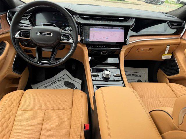 2026 Jeep Grand Cherokee Summit 4x4