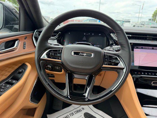 2026 Jeep Grand Cherokee Summit 4x4