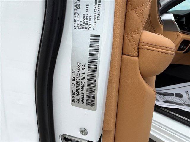 2026 Jeep Grand Cherokee Summit 4x4