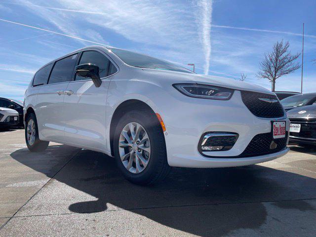 2026 Chrysler Pacifica Limited AWD