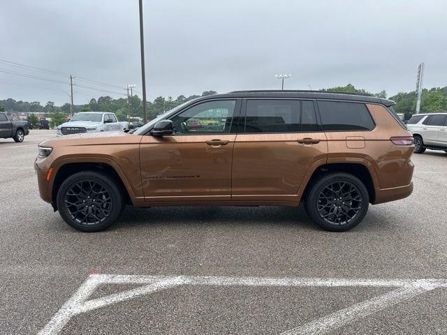 2026 Jeep Grand Cherokee Summit 4x4