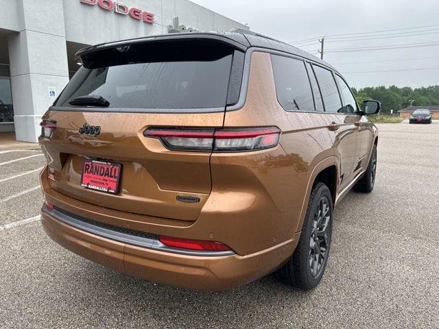 2026 Jeep Grand Cherokee Summit 4x4