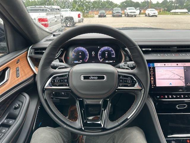 2026 Jeep Grand Cherokee Summit 4x4