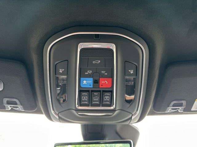 2026 Jeep Grand Cherokee Summit 4x4