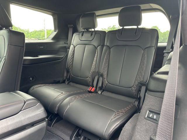 2026 Jeep Grand Cherokee Summit 4x4