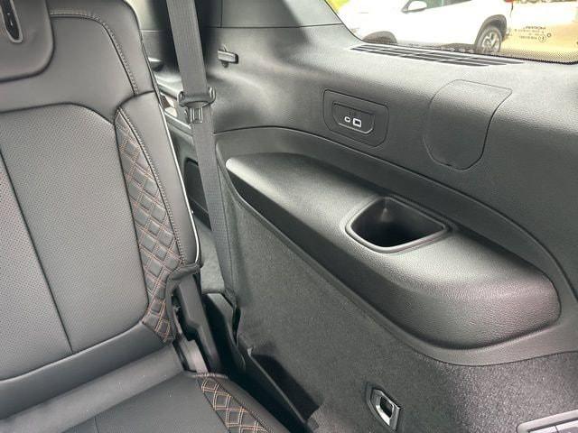 2026 Jeep Grand Cherokee Summit 4x4