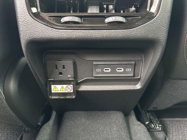 2026 Jeep Grand Cherokee Summit 4x4