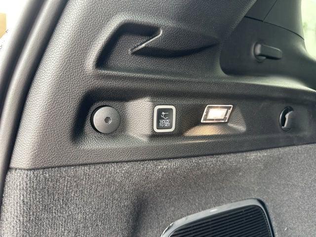2026 Jeep Grand Cherokee Summit 4x4