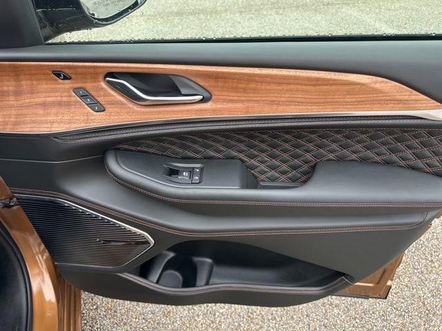2026 Jeep Grand Cherokee Summit 4x4