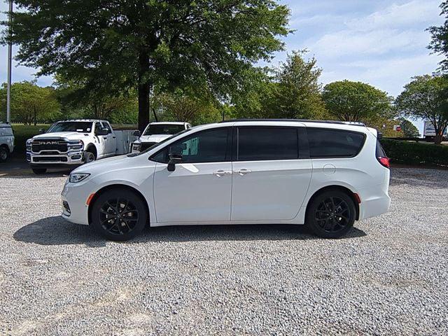 2026 Chrysler Pacifica PACIFICA LIMITED