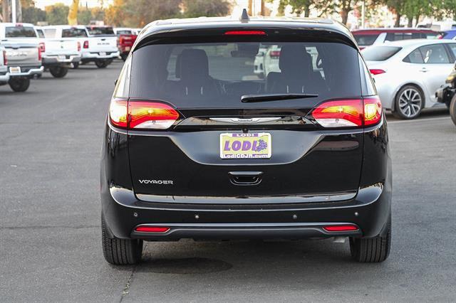 2026 Chrysler Voyager VOYAGER LX