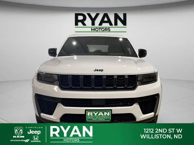 2026 Jeep Grand Cherokee Altitude 4x4